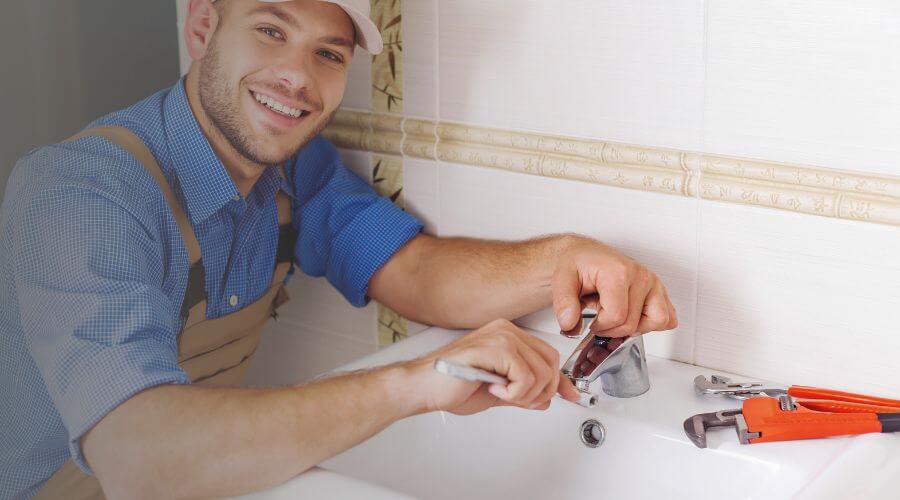 Professional clogged drains services in Yorktown, AR